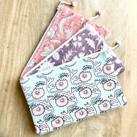 set van 3 etuis /make-up tasjes plat  blockprint 2 -koraal/oud paars/mint
