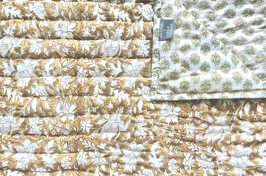 UITVERKOCHT- deken quilt eenpersoons reversible blockprint 3- caramel/pastelgroen-beige
