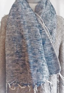 TIJDELIJK UITVERKOCHT-sjaal/omslagdoek mixed wool - denim blue